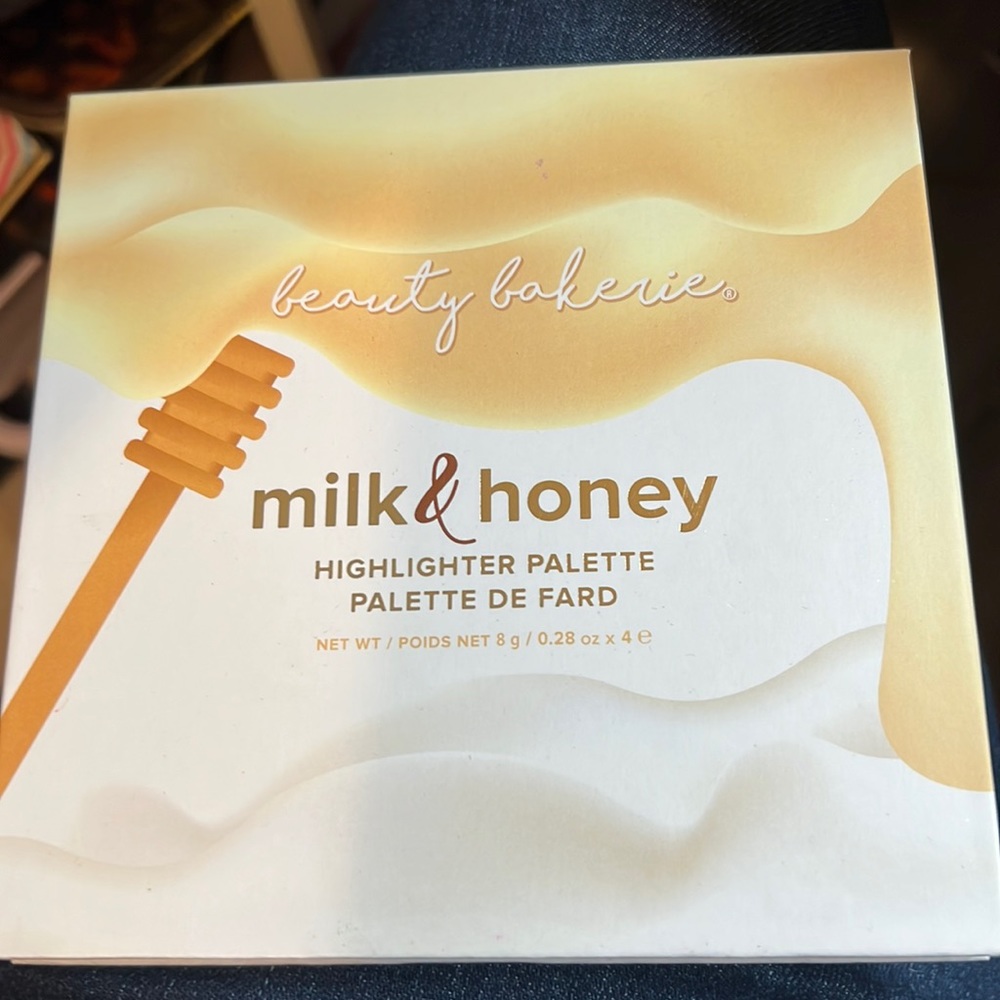 Beauty bakerie milk and honey highlighter palette